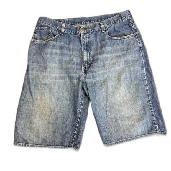 Levi's 569 Blue Medium Wash Loose Straight Leg 11.5" Inseam Denim Jorts Size 38 - Picture 2 of 13